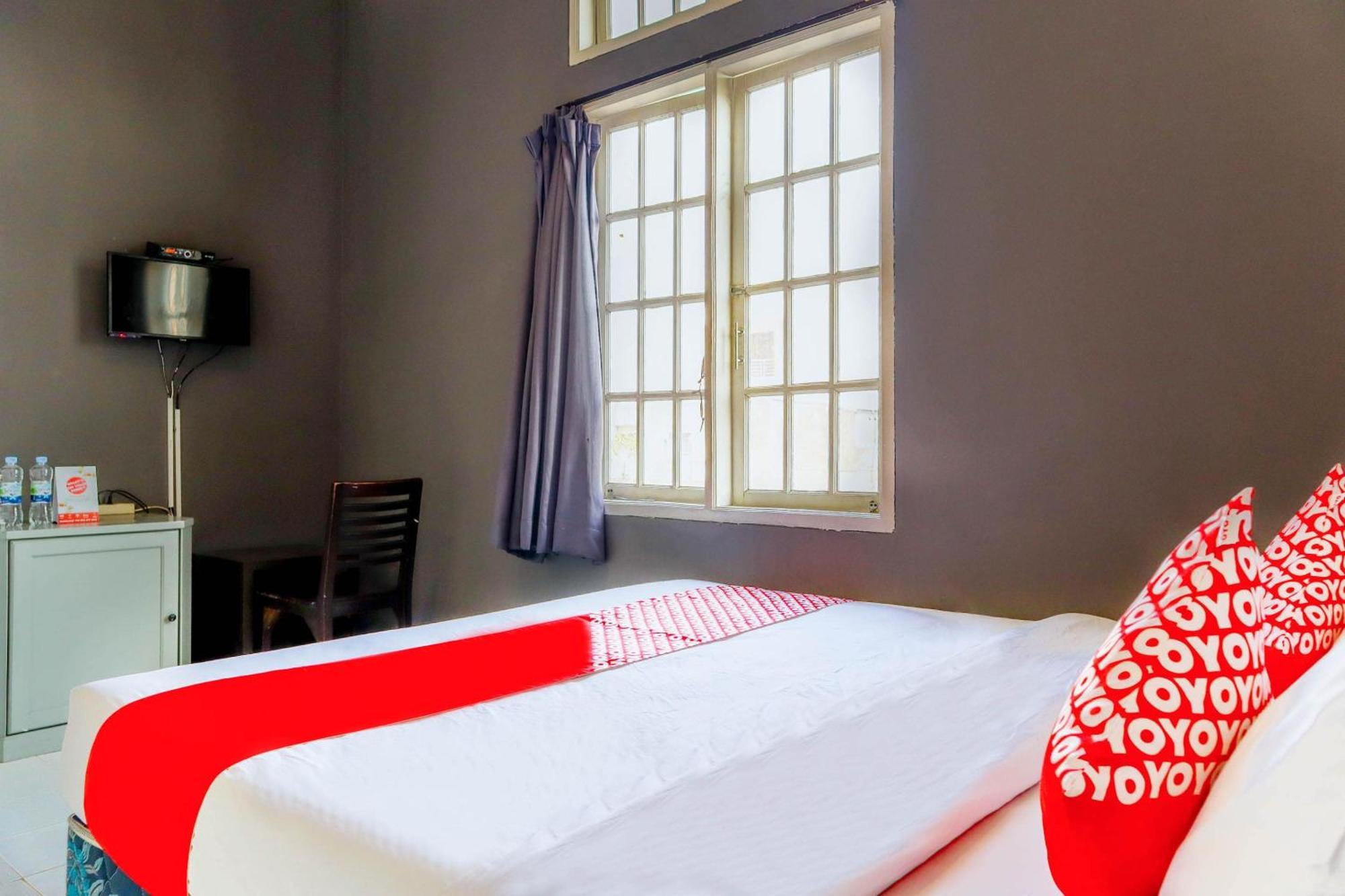 Oyo 1111 Pasar Baru Inn Jakarta Exteriör bild