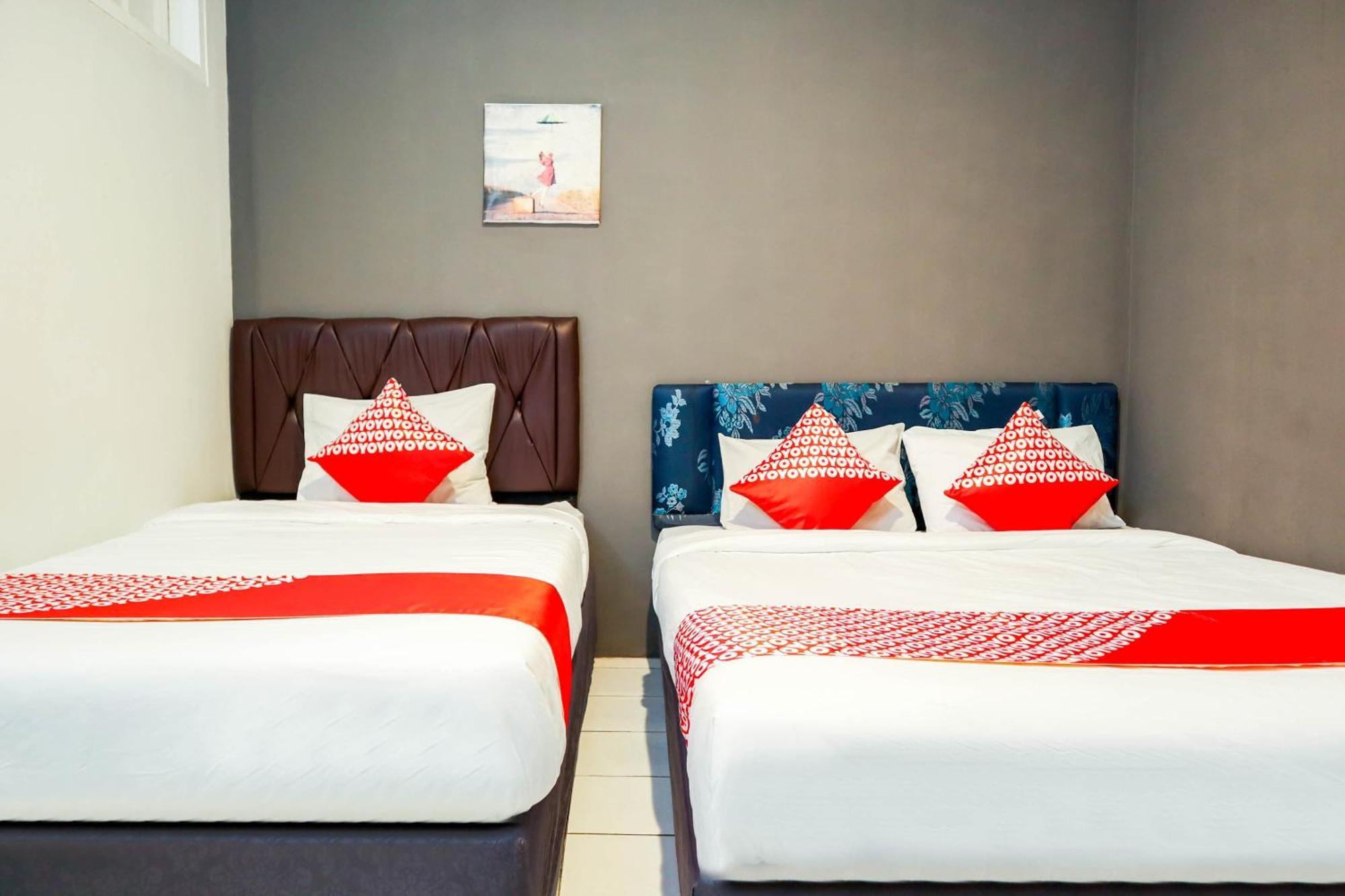 Oyo 1111 Pasar Baru Inn Jakarta Exteriör bild