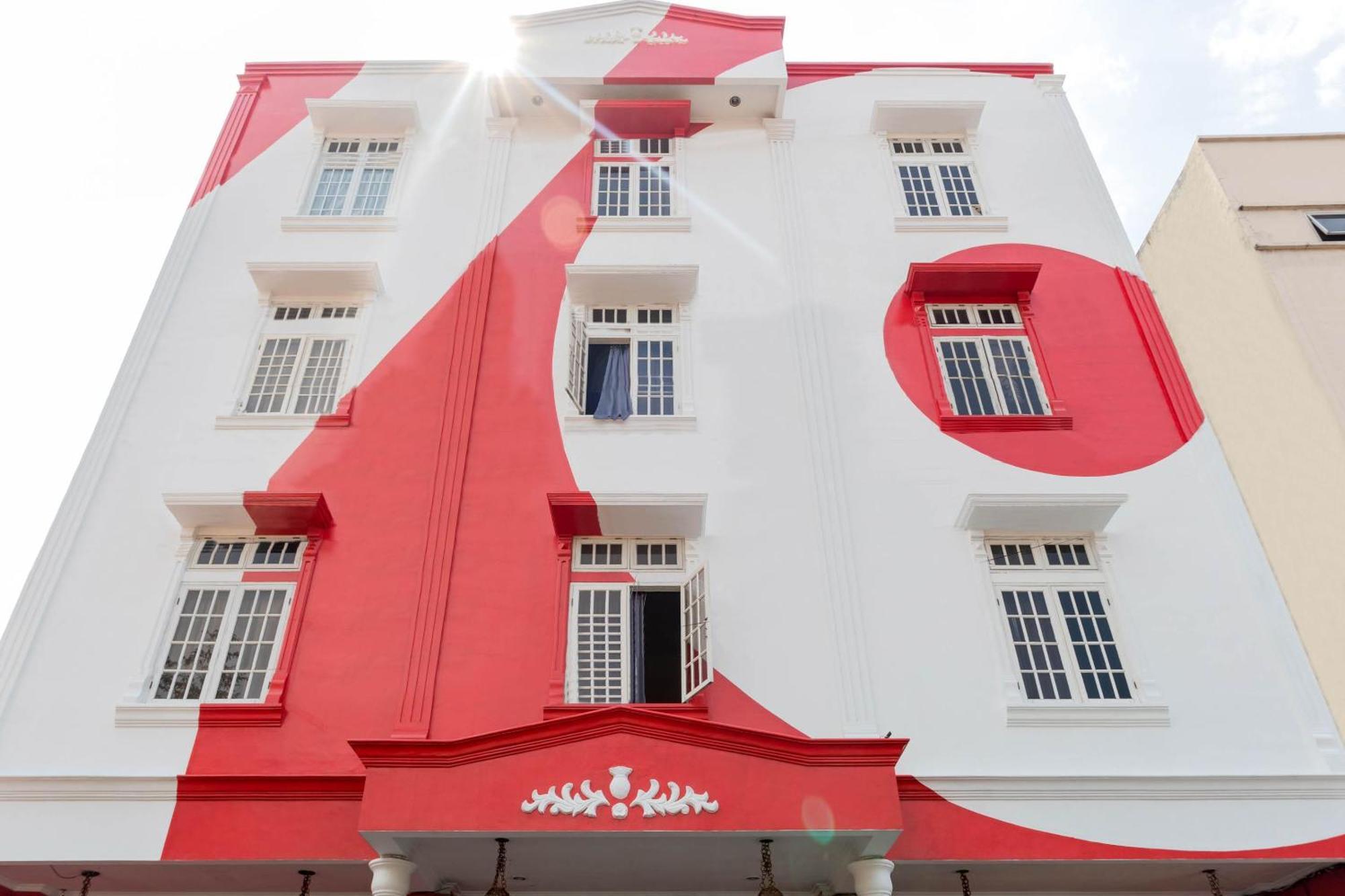 Oyo 1111 Pasar Baru Inn Jakarta Exteriör bild